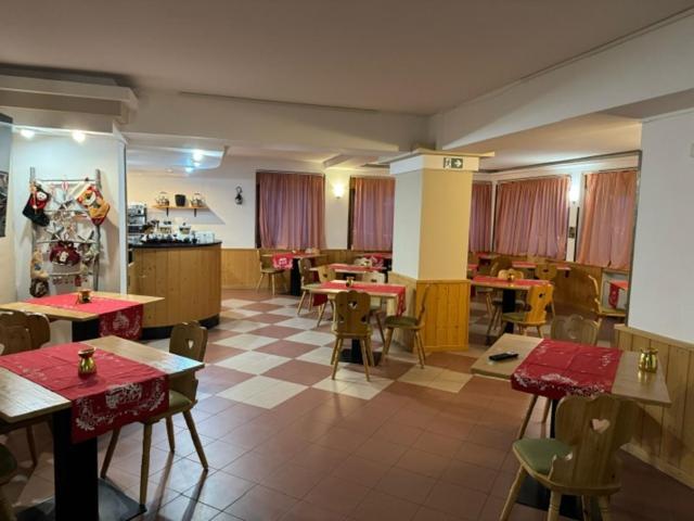 Life Hotels Des Alpes フォルガリーア エクステリア 写真